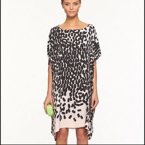 DVF Diane Hanky Dress Size Small